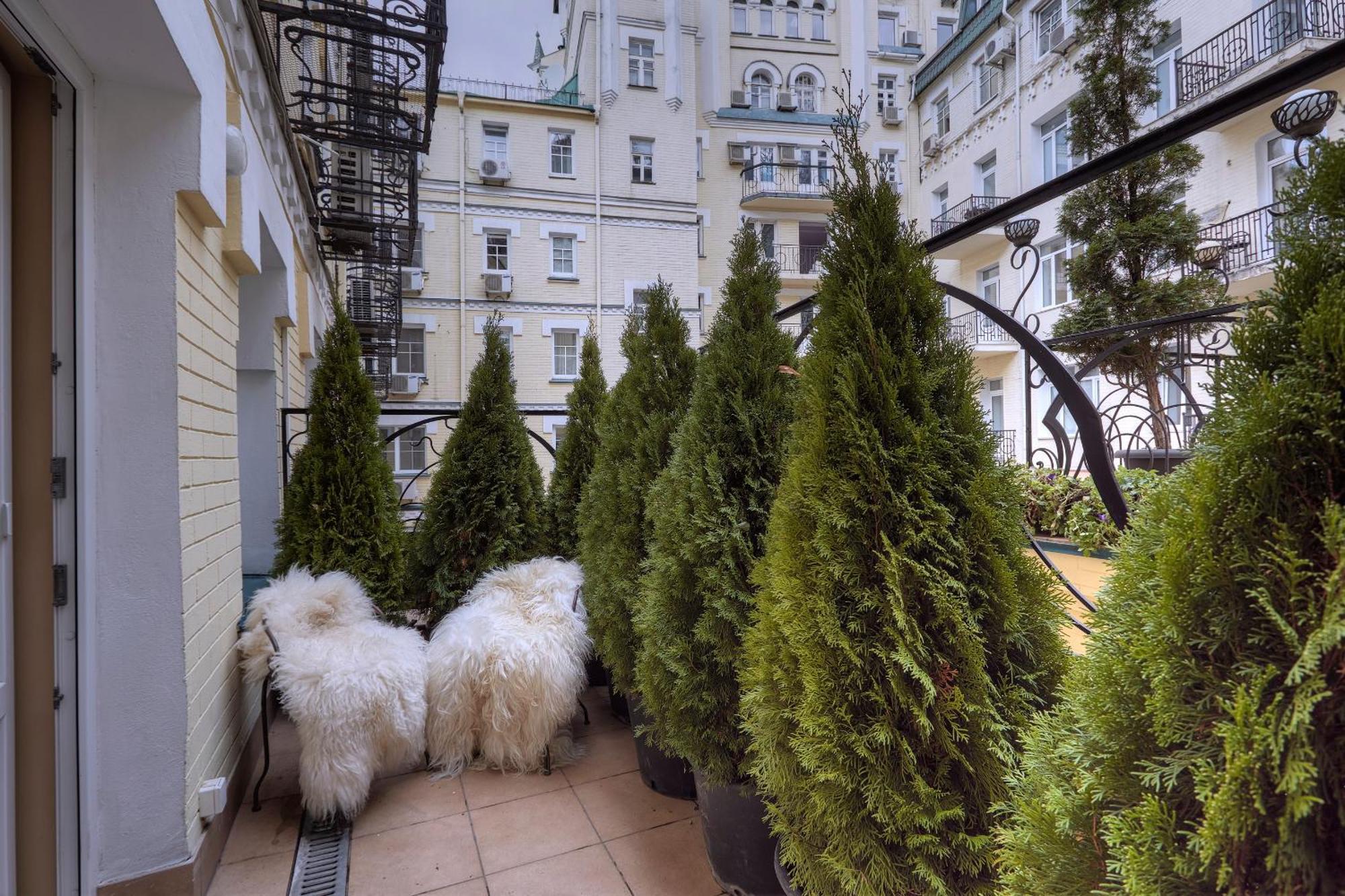 Vozdvyzhensky Boutique Hotel Kiev Exterior foto